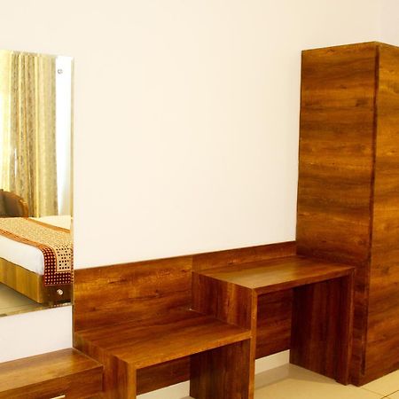 Le Garden Resort Jammu Exterior photo